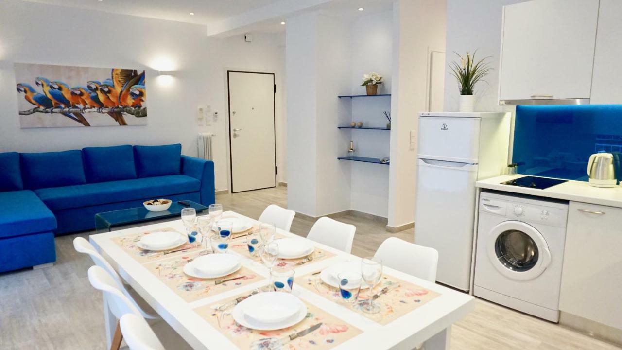 Modern & Central Apt In Athena Bagian luar foto